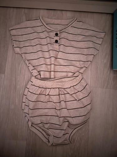 Customer photo review of Striped Tee Bloomer Set