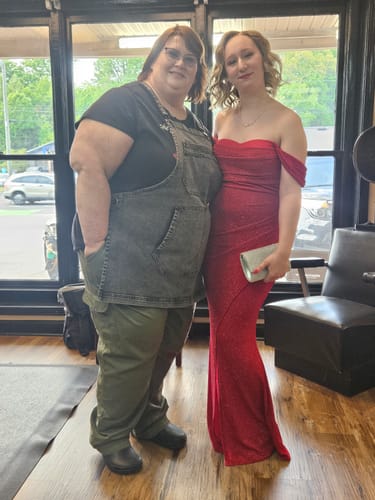 Customer photo review of Over Shoulder Black Acid Washed Apron