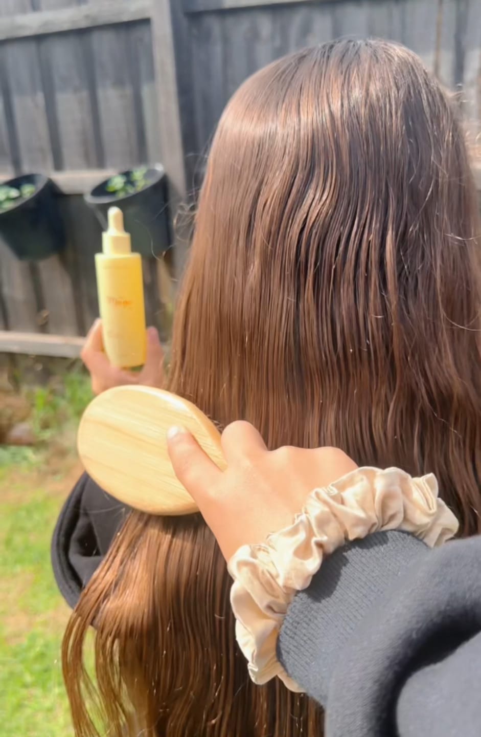 Customer photo review of The Grow Brush