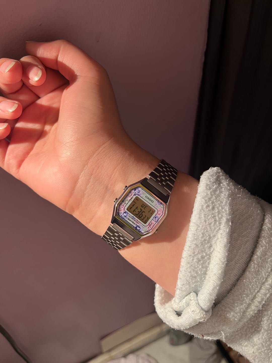 Customer photo review of Reloj Casio Vintage LA680WA-2CDF Plateado Flores