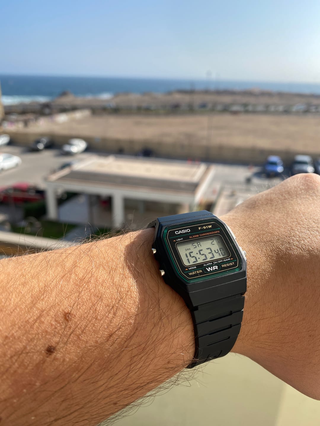 Customer photo review of Reloj Casio Vintage F-91W-3DG Clásico Líneas Verdes
