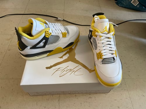 Customer photo review of Air Jordan 4 Retro "Vivid Sulfur" - Women's