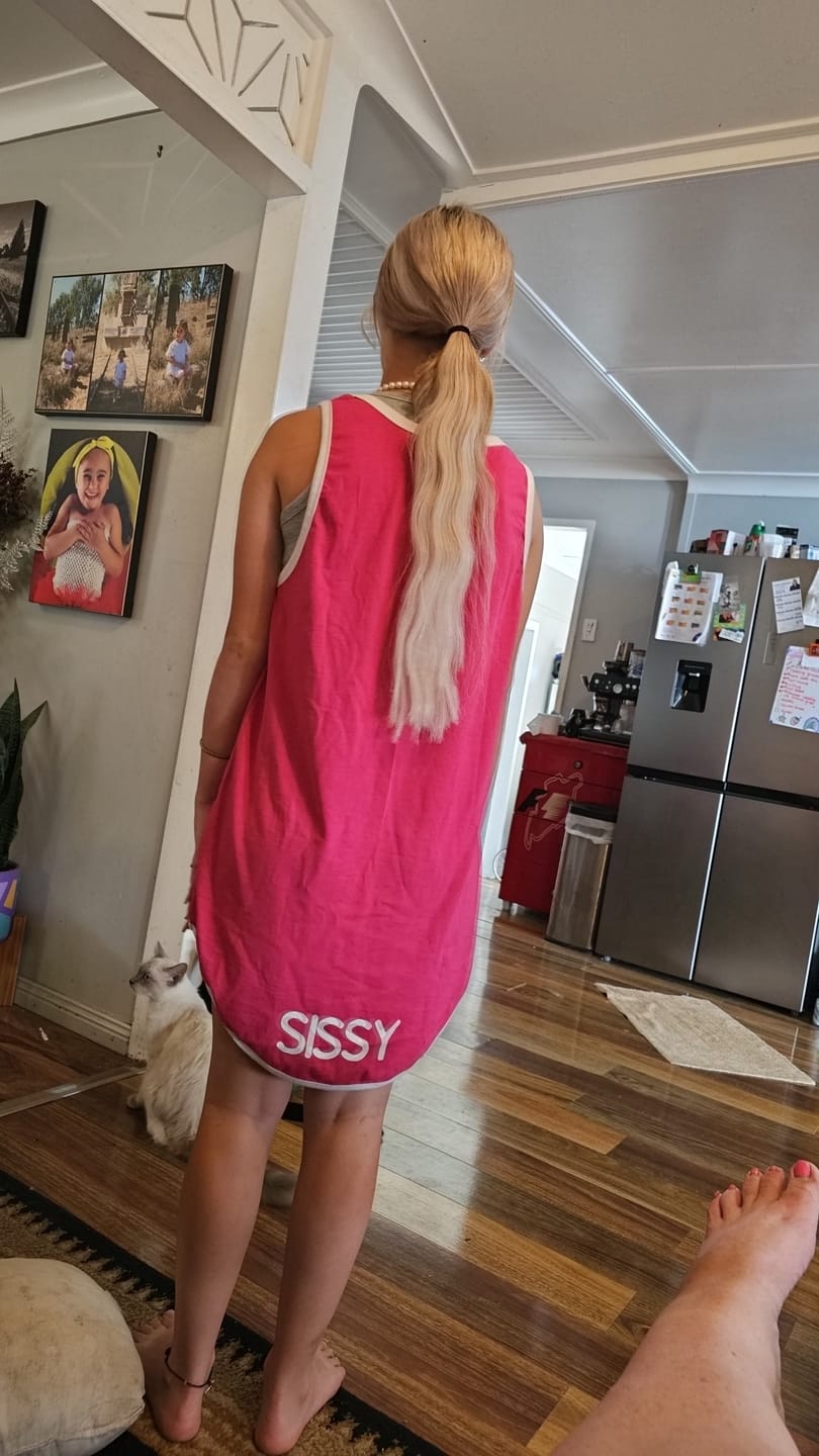 Customer photo review of Hot Pink | Shearing Singlet