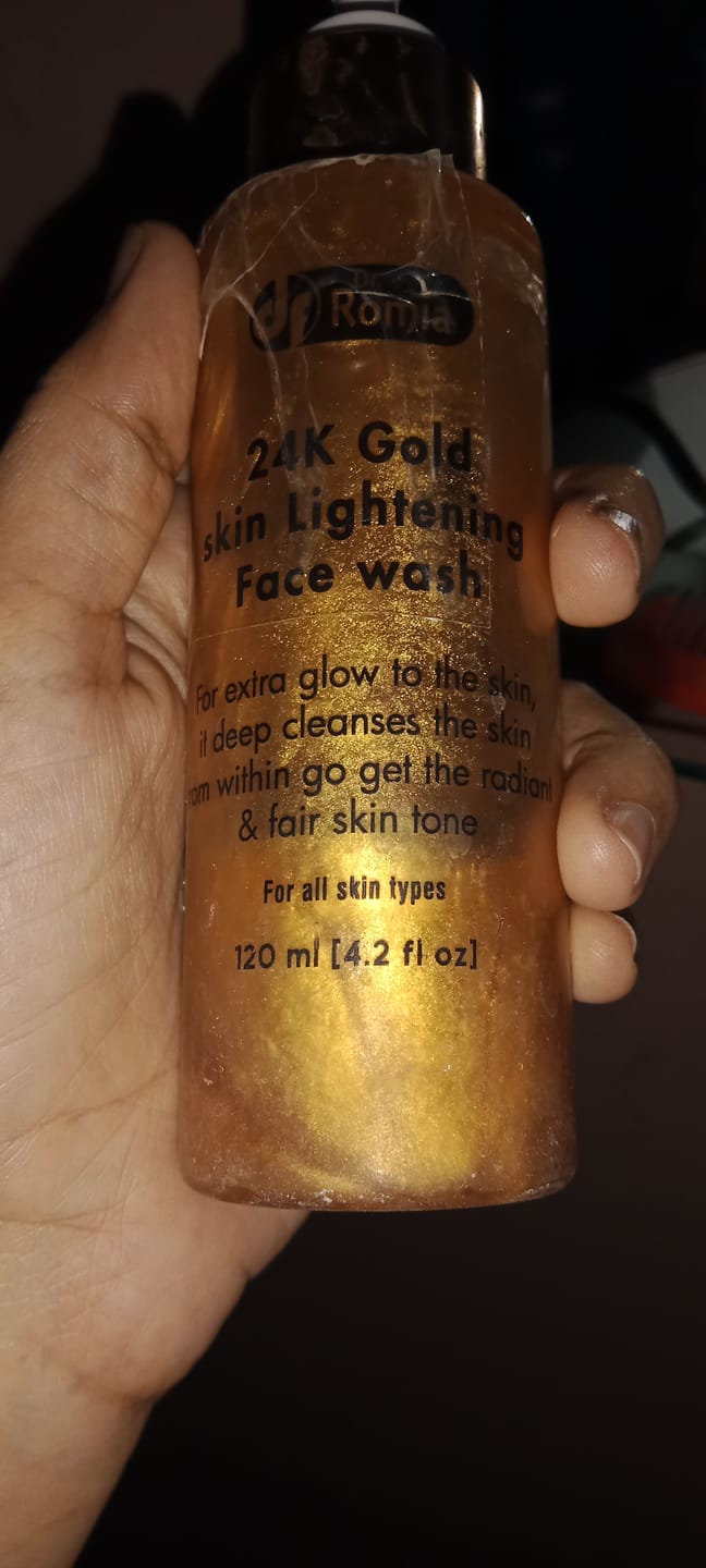 Customer photo review of 24K Gold Skin Lightening Face Wash