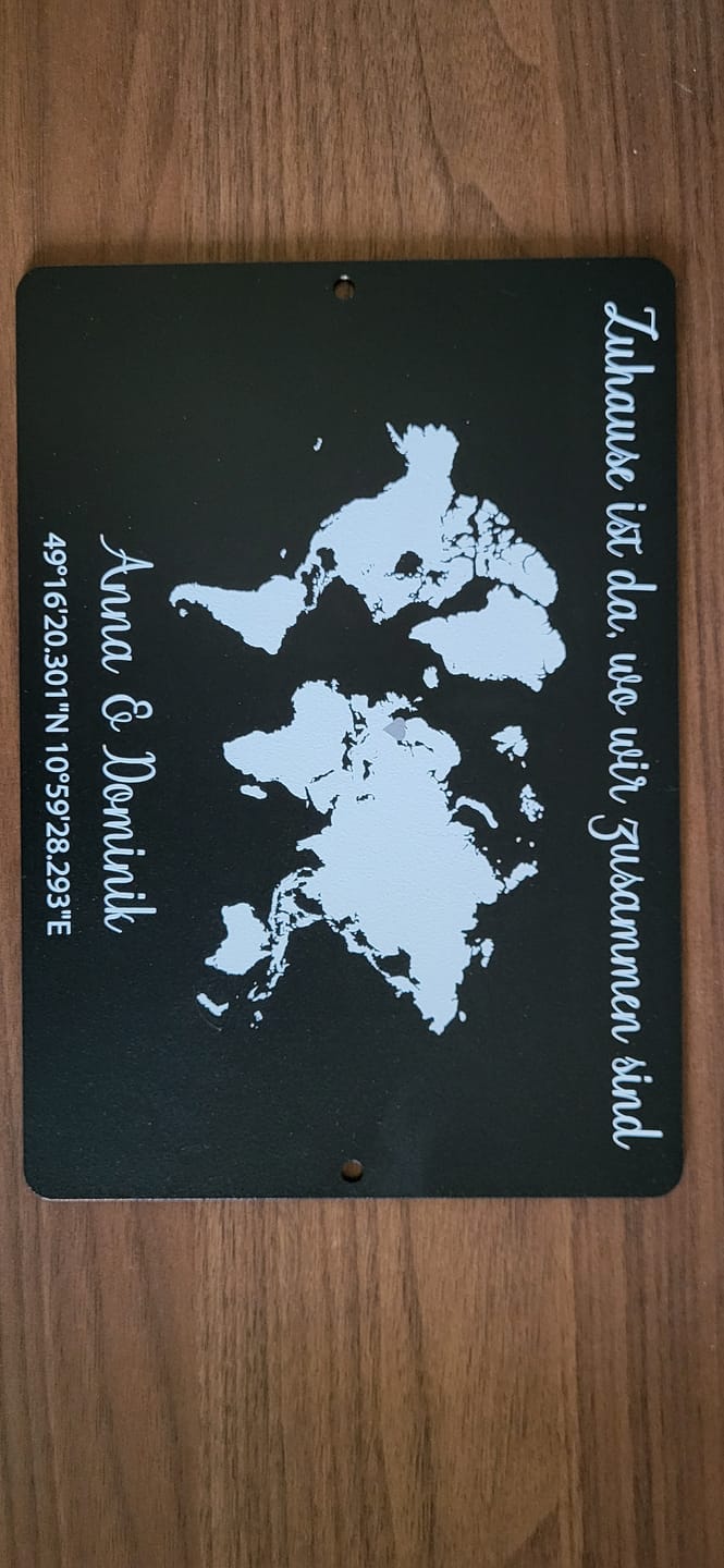 Customer photo review of Geschenk Weltkarte mit Koordinaten - personalisiert