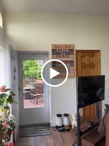 Customer video review of Christian wall art: Galatians 5:22-23 Fruit of the spirit canvas print