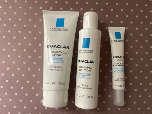 Customer photo review of EFFACLAR ACNE TREATMENT SYSTEM