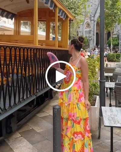 Customer video review of Blossom Feelings Print Flower Design A-line Maxi Dress