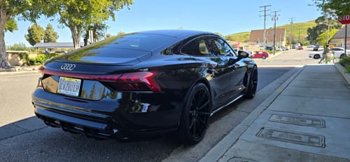 Customer photo review of CUSTOM FORGED CONCAVE MONOBLOCK WHEELS: RV-MJ02