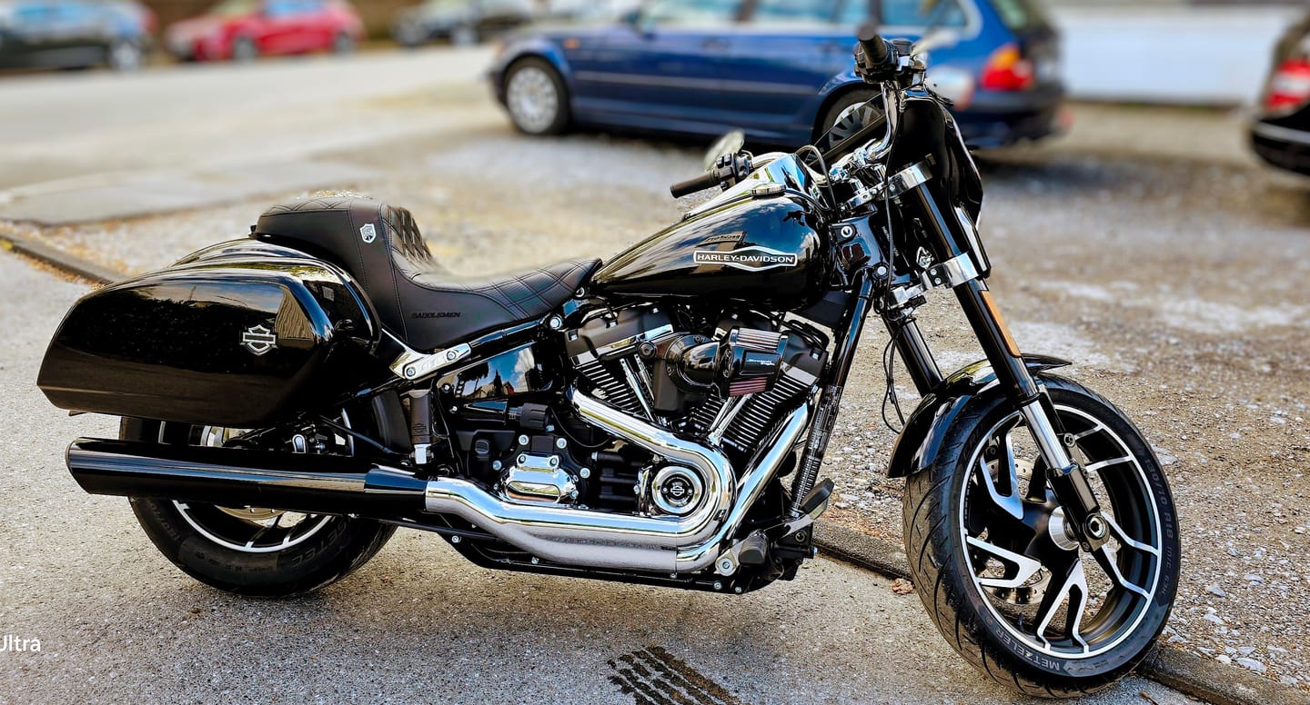 Customer photo review of SDC Performance Sport Glide / Low Rider-ST/S ab 18