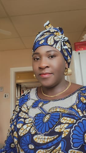 Customer photo review of 24 Kt. Gold Skin Brightening Beauty Bar 100 g