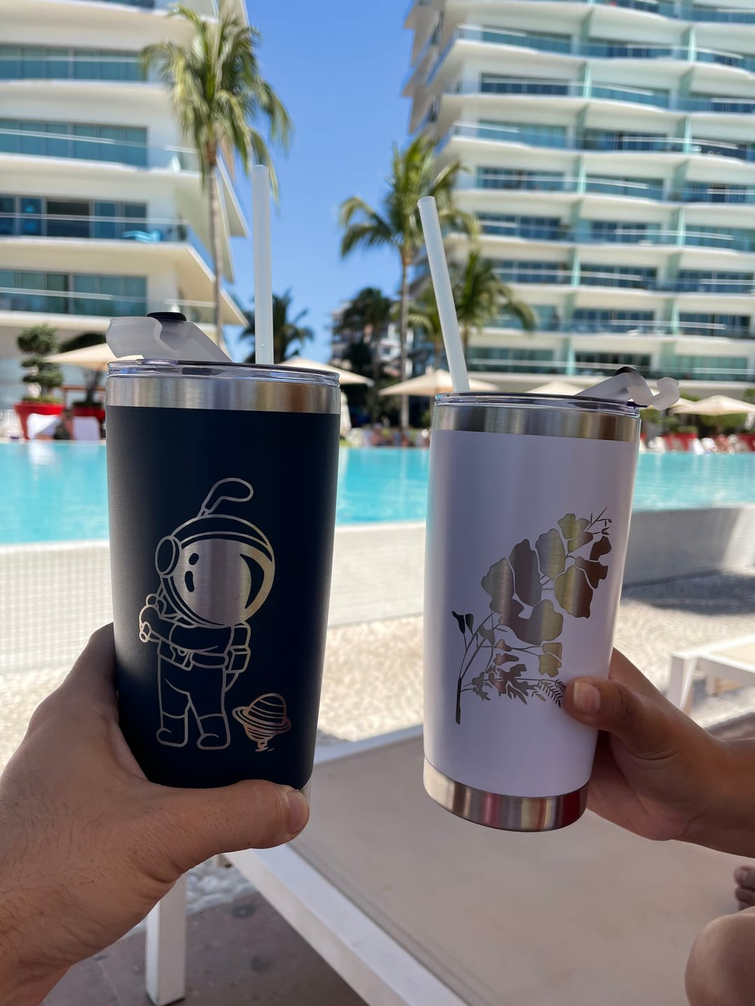 Customer photo review of Termo 20 oz - Personalizar
