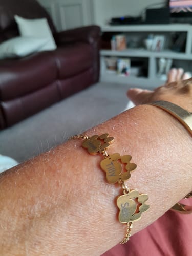 Customer photo review of Personalized Gift For Pet Lovers Paw Bracelet