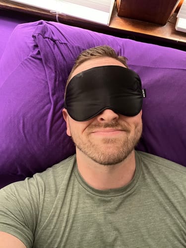 Customer photo review of The 3D Performance Sleep Mask