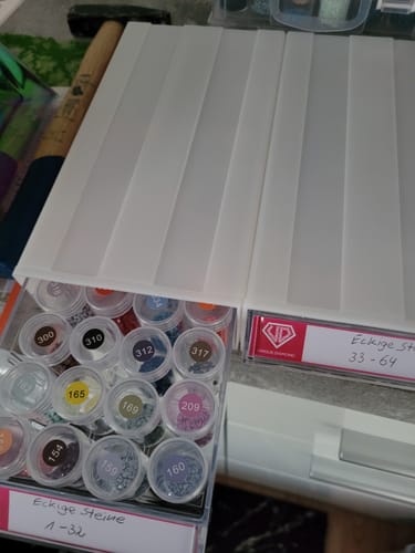 Customer photo review of Diamond Painting Aufbewahrungsboxen rund Zubehör