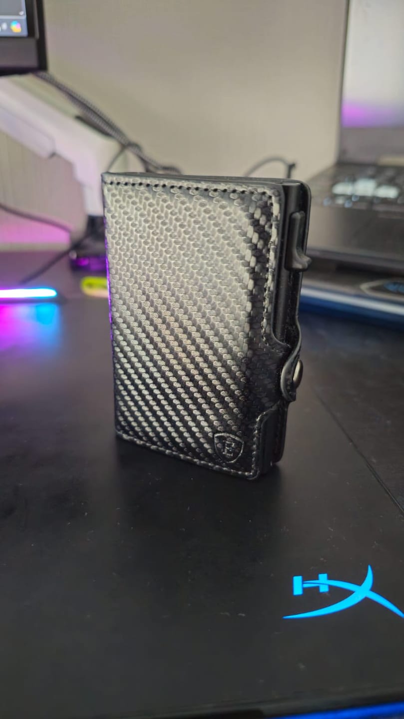 Customer photo review of E - CARBON FIBER