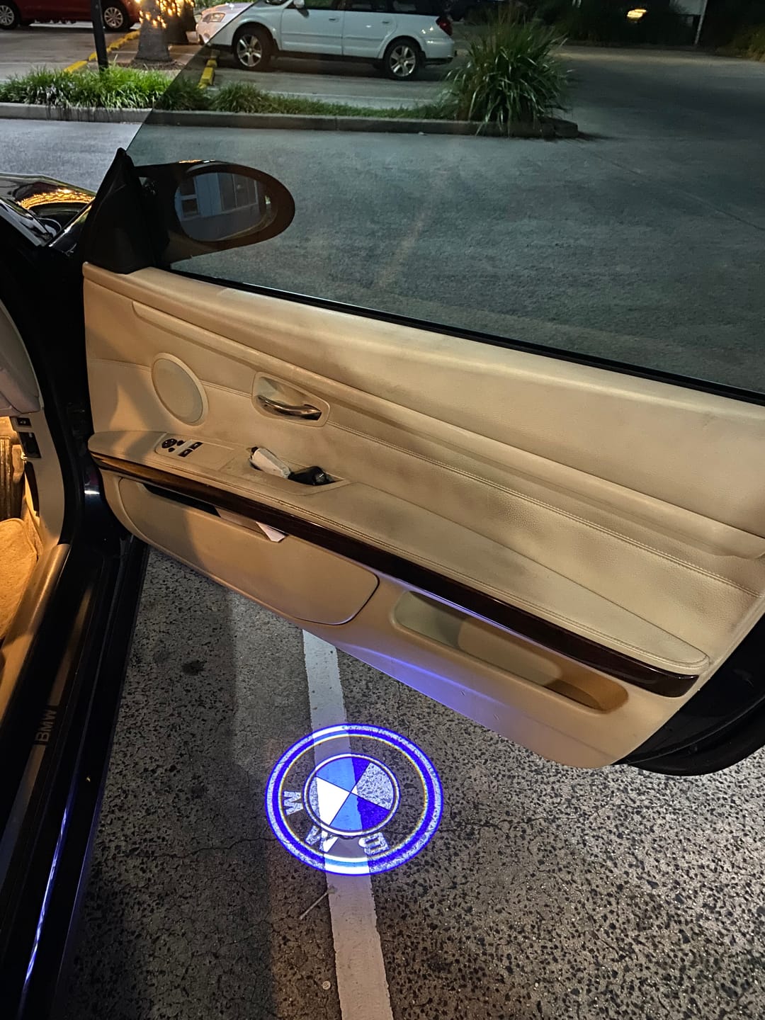 Customer photo review of EuroLuxe BMW LED Car Door Welcome Logo Shadow Lights | E/F Chassis