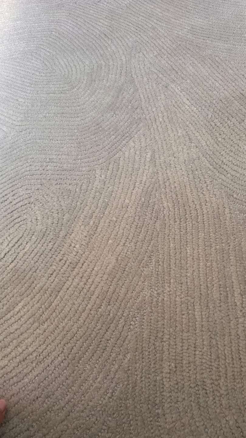 Customer photo review of Loren Almon 01 Platinum Wool Rug
