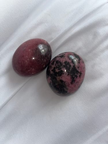 Customer photo review of Mini Palmstones- Buy 1 Get 1 FREE 💎
