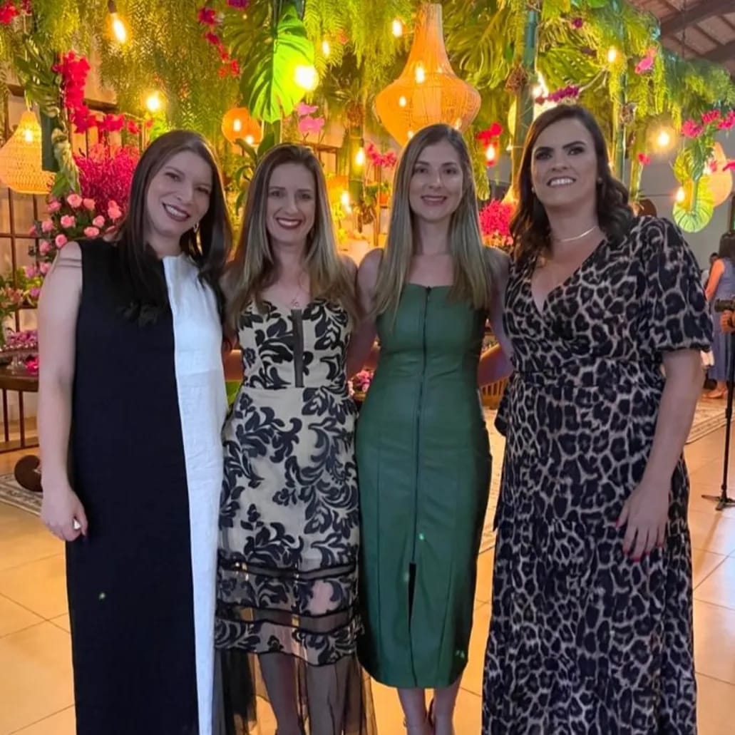 Customer photo review of Vestido Longo Animal Print - Estampado 5083