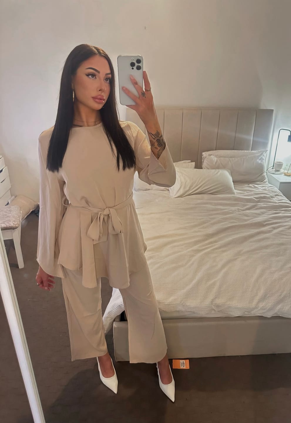 Customer photo review of Sarah Set - Cream