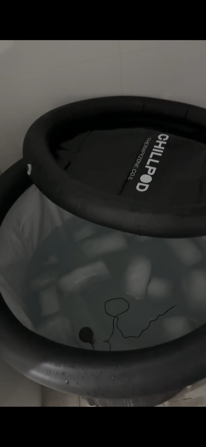 Customer photo review of CHILLPOD - אמבטיית קרח מבודדת קור