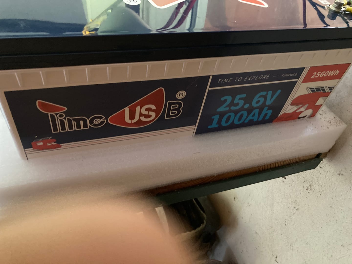Customer photo review of Tax free - Timeusb Lithium Batterie 100Ah 24V LiFePO4 | 2,56 kWh & 100A BMS