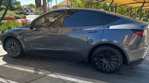 Customer photo review of TESPLUS 19'' Blade Style Wheel Cover for Model Y