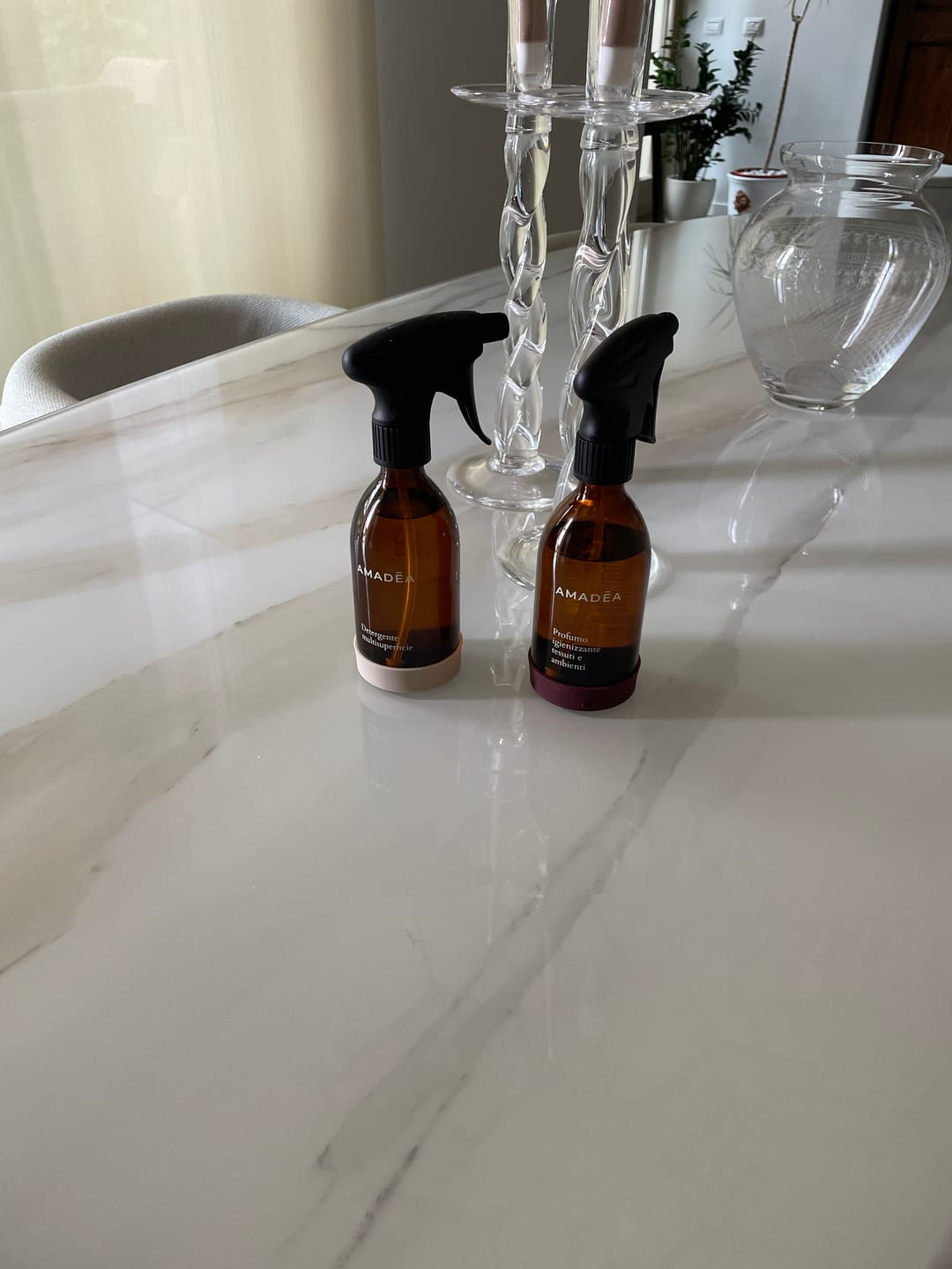 Customer photo review of Kit Detergente multisuperficie 300ml + 1 Litro