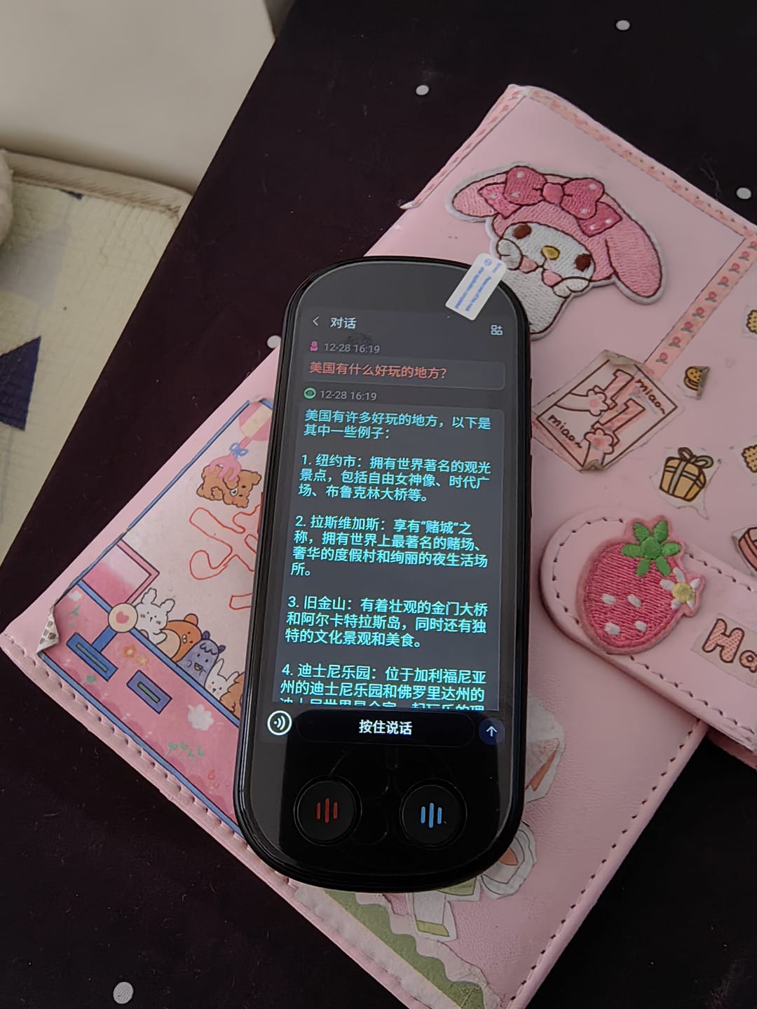Customer photo review of VORMOR Z9 New Arrival Language Translator Device, Portable Translator Device with 139 Languages & 4.1" Touch Screen, Smart Voice Photo Translator Real Time, Offline Online Translation for Business Learning Travel (Black)