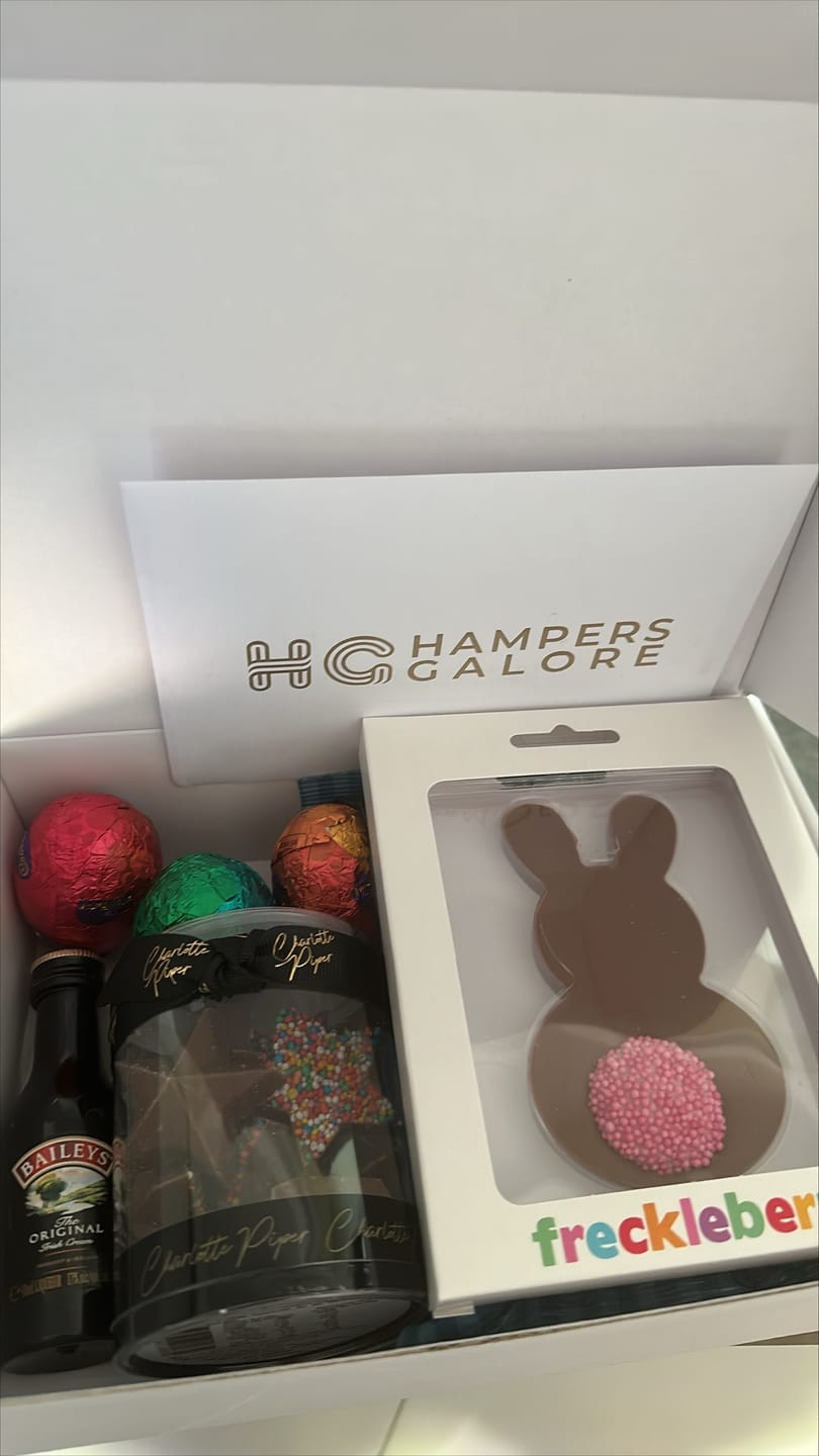 Customer photo review of Easter Treat Box