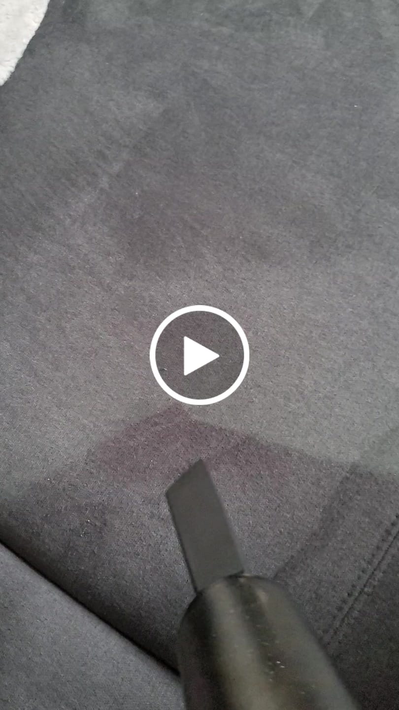 Customer video review of Leistungsstarker Akku-Handstaubsauger / Beutelloser 9500Pa Handstaubsauger für Nass & Trocken / Handsauger mit 2600mAh Akku & LED-Leuchte