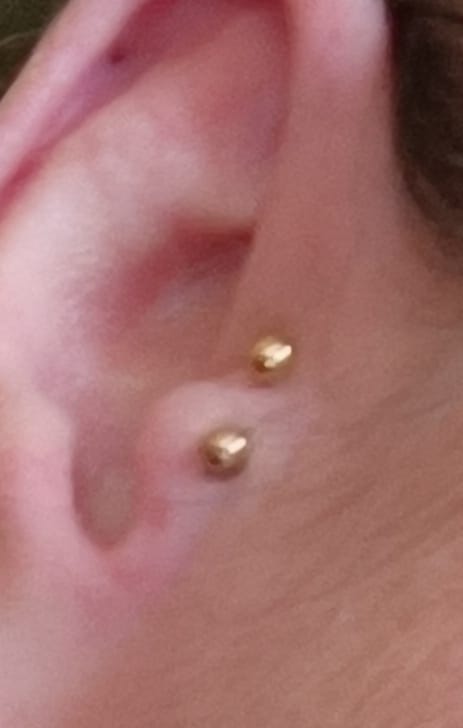 Customer photo review of Piercing Julia