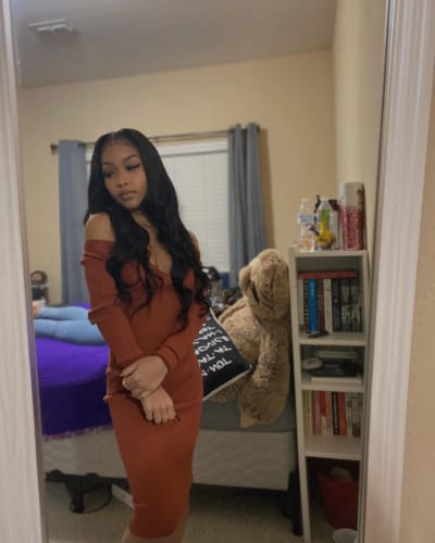 Customer photo review of Karlami Skinlike Swiss HD Lace 13x4 Full Frontal Body Wave Wig Match All Skin Tones