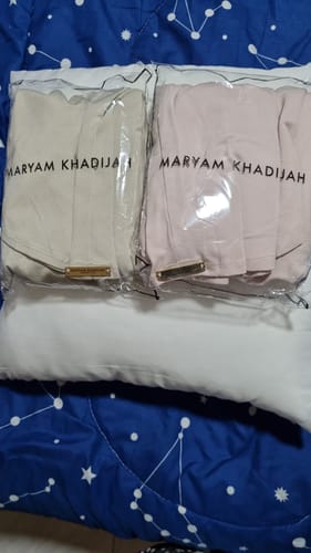 Customer photo review of Sarung Qalansiyyah Ivory Keys