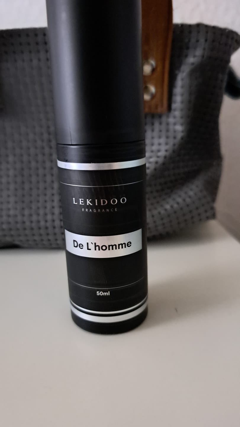 Customer photo review of De L´homme Autoparfüm