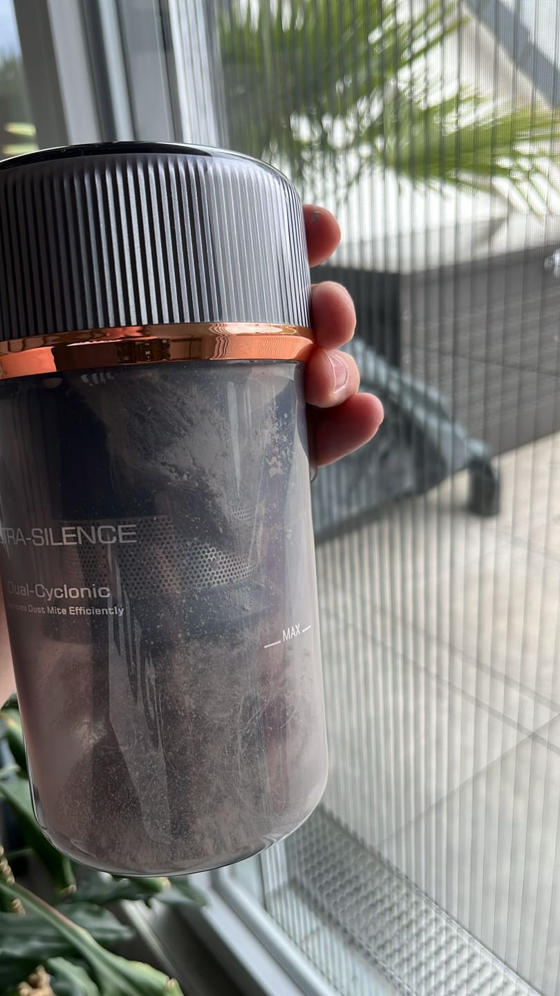 Customer photo review of BX7 Pro Anti-Mite Vacuum Cleaner