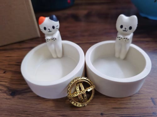 Customer photo review of Cartoon Kitten Cat Candle Holder (Candle Not Included)