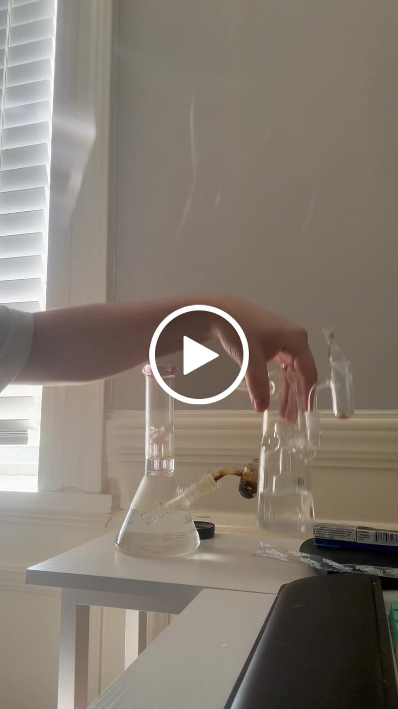 Customer video review of Turret Mini Dab Rig