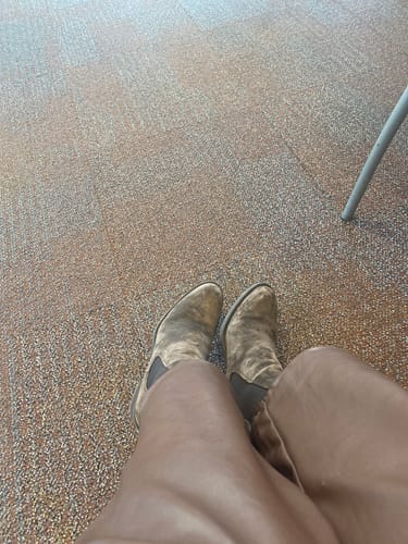 Customer photo review of ANNE GAMUZA BROWN 2202