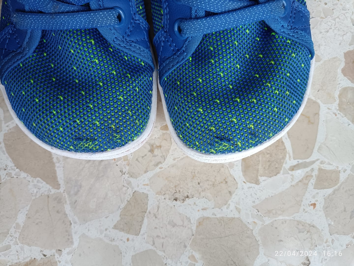 Customer photo review of Niños Luck Ⅰ - Zapatos Barefoot