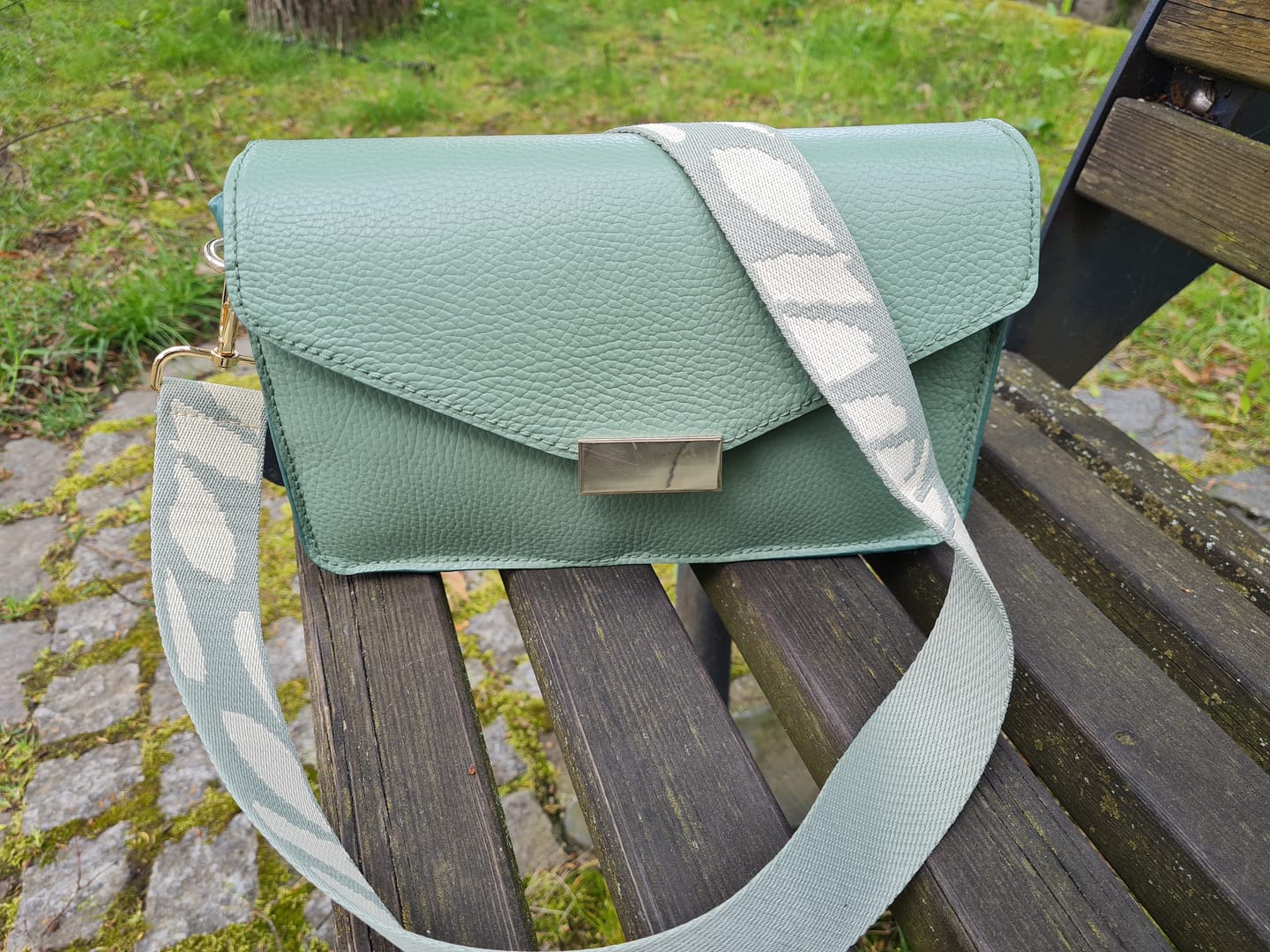 Customer photo review of DIY-Box: The Ultimate Crossbody