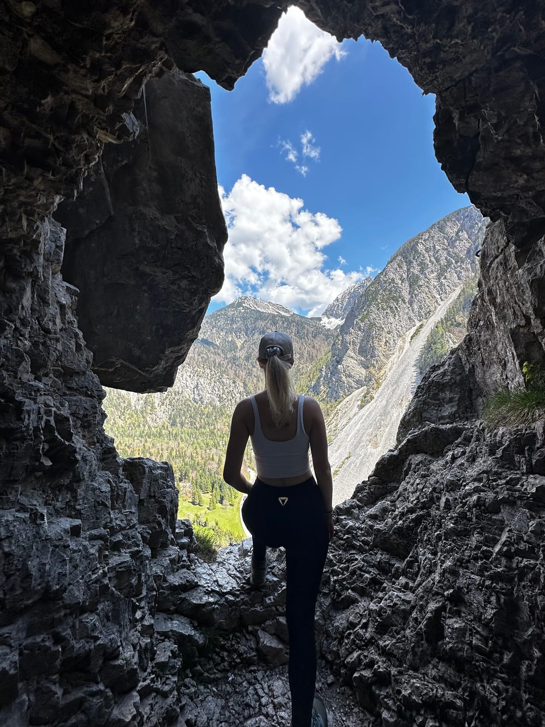 Customer photo review of SECOND SKIN LEGGINGS - LIMITLESS EDITION