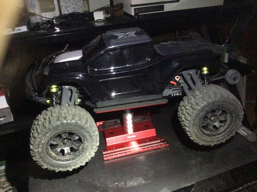 Customer photo review of Rlaarlo Carbon Fiber MINI 1:10 Scale Brushless Monster Truck, RZ001B-C