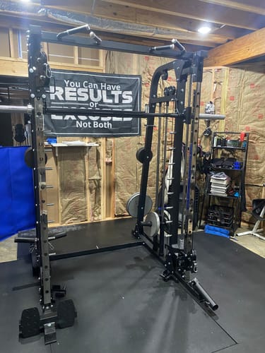 Customer photo review of MAJOR FITNESS All-In-One Home Gym Smith Machine Spirit B2