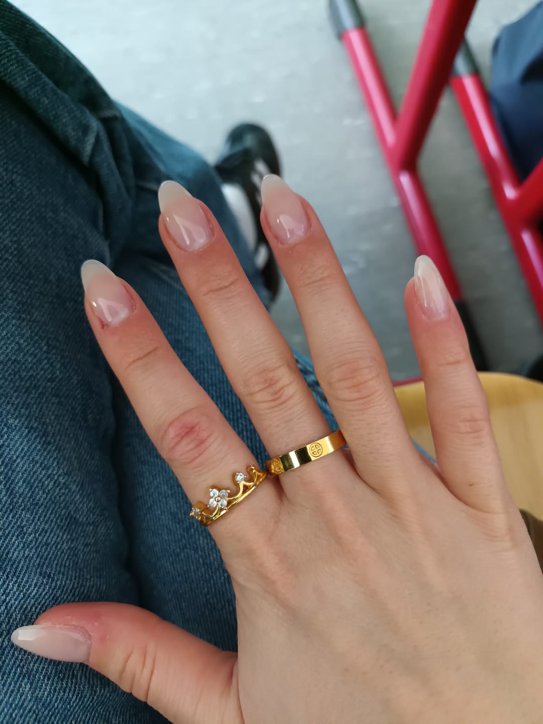 Customer photo review of Crossed Arianna Ring | 18K vergoldet