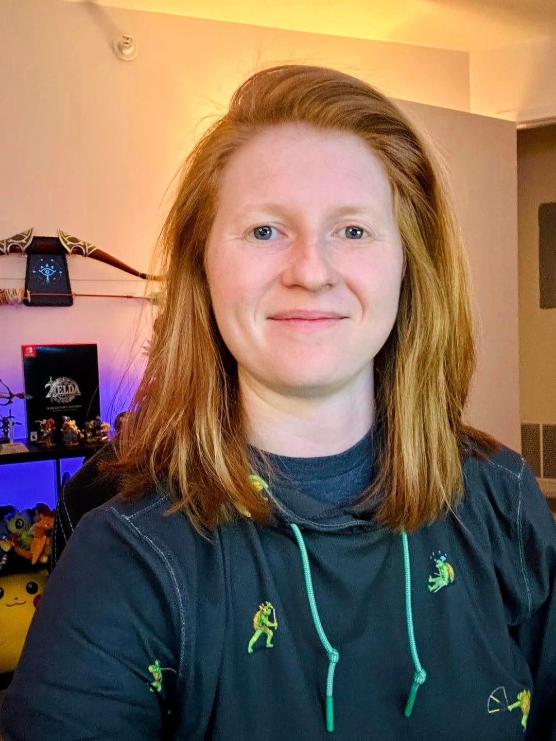Customer photo review of Teenage Mutant Ninja Turtles "Choose Your Turtle (At Night)" – Performance Hoodie