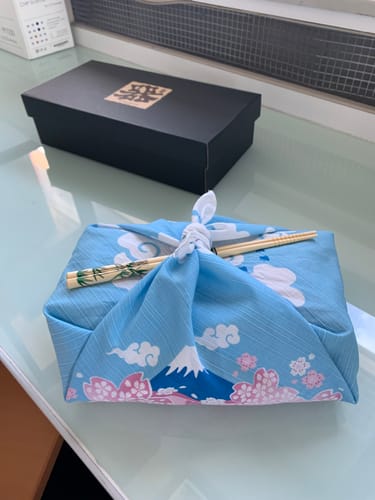 Customer photo review of Furoshiki Japonais Hanami