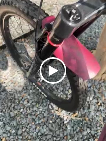 Customer video review of Dye Hard Fender