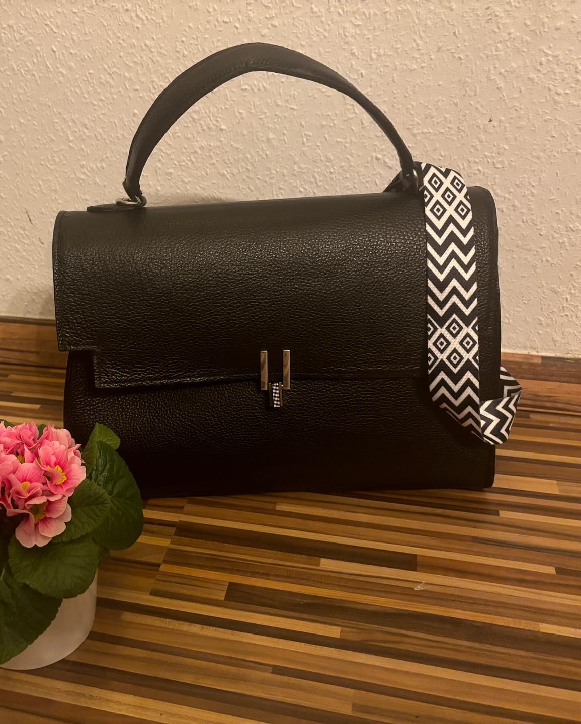Customer photo review of DIY-Box: The Business Bag *Eckige Klappe*